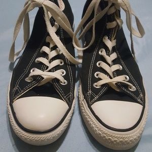 Converse Chuck Taylor's All Stars Hi-Tops